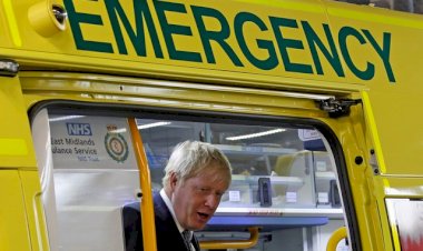 ব্রিটিশ প্রধানমন্ত্রী জনছন চিকিতসালয়লৈ