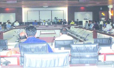 কৰ’না প্রতিৰোধত একত্রিত শাসক-বিৰোধী