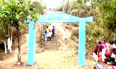 বাদুলিৰ বাবে বিশ্বত আতংকৰ সময়তে অসমৰ কন্দলি পাহাৰত বাদুলী পূজা