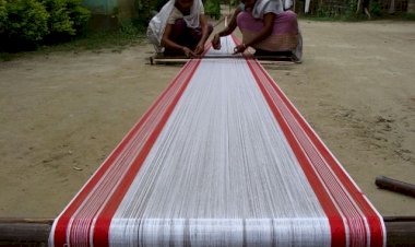 বিপদত ৰাজ্যৰ ১২ লক্ষাধিক শিপিনী