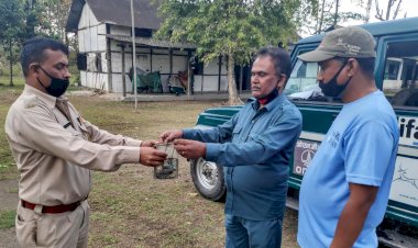 বোকাখাতৰ মহকুমা আৰক্ষী বিষয়াৰ দ্বাৰা কেকোসাপ উদ্ধাৰ :