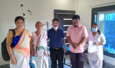 বিপদৰ বন্ধু কমলা দেউৰী য়ে বৃদ্ধাৱস্থা  সকলৰ বাবে সহায়ৰ হাত আগবঢ়াইছে |