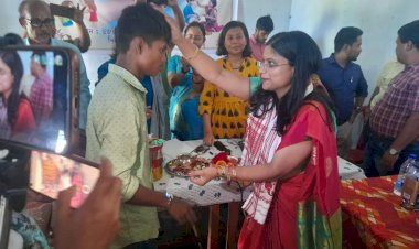 বোকাখাত মহকুমা প্ৰশাসনৰ উদ্যোগত বোকাখাতৰ উজনি অসম বিকলাংগ কেন্দ্ৰত পবিত্ৰ ৰাখী বন্ধন উদযাপন  :