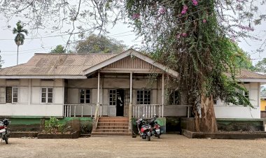 ভাঙি দিয়া হ'ব বোকাখাতৰ এক লোক নিৰ্মান বিভাগৰ ঐতিহ্য মণ্ডিত চাং বাংলো  : সংৰক্ষণৰ দাবী  :