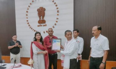 বোকাখাতত শিক্ষক সন্থাৰ সহযোগত মহকুমা প্ৰশাসনৰ দ্বাৰা শিক্ষক দিৱস উদযাপন  : ১০ গৰাকী জেষ্ঠ শিক্ষকক সম্বৰ্ধনা  : স্থানীয় জে ডি এছ জি মহাবিদ্যালয়ত একাধিক প্ৰাচীৰ পত্ৰিকাৰ উন্মোচন  :