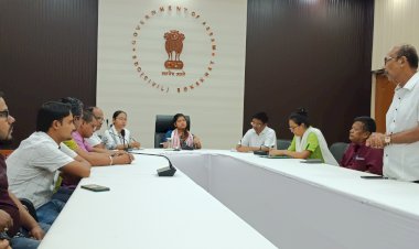 স্থানীয় সংবাদিকৰ সৈতে বোকাখাতৰ নৱ নিযুক্ত মহকুমাধিপতি চিমি কৰণৰ চিনাকী পৰ্ব আৰু বিশেষ বৈঠক  : বোকাখাত মহকুমাৰ সমস্যাৰ ওপৰত আলোচনা  :