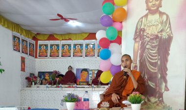 বোকাখাতৰ বৌধ বিহাৰত পবিত্ৰ মধু পূৰ্ণিমাৰ বিশেষ অনুষ্ঠান : ভগৱান বুদ্ধলৈ মৌজোলৰ নৈবদ্য শতাধিক ভক্তৰ  :