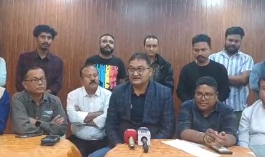 কাজিৰঙাৰ ৰাষ্ট্ৰীয় উদ্যানৰ অগৰাতলি বনাঞ্চল আৰু বোকাখাত - কাৰ্বি আংলংক কেন্দ্ৰ কৰি কাষৰীয় পৰ্যটন ব্যৱসায়ীক লৈ অগৰাতলি হোটেল এচ'চিয়েচন নামৰ সংগঠনৰ জন্ম  :