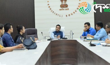 বোকাখাতত ১০ মং কাজিৰঙা লোকসভা সমষ্টিৰ ব্যয় পৰ্যবেক্ষক লক্ষ্মন সিং গুৰজাৰৰ বৈঠক  :