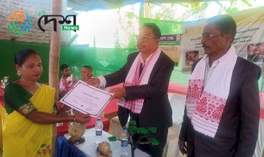 বোকাখাতৰ ভকত চাপৰিত আয়োজিত হস্তশিল্পৰ দুমহীয়া প্ৰশিক্ষণৰ সামৰণি  ⦂ সমাৱৰ্তন সমাৰোহত মানপত্ৰ প্ৰদান ⦂