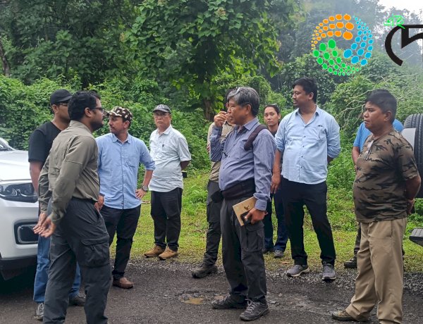হাতী আৰু ইয়াৰ আৱাস সংৰক্ষনৰ বাবে কাৰ্য আঁচনি প্ৰস্তুত কৰাৰ বাবে গঠিত এক উচ্চ পৰ্যায়ৰ সমিতিৰ কাজিৰঙা ভ্ৰমন : কাষৰীয় গাওঁবাসীৰে মত বিনিময়  :