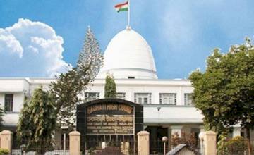 ডিজিটেল পদ্ধতিৰে প্রথমটো গোচৰ নিষ্পত্তি গুৱাহাটী উচচ ন্যায়ালয়ৰ