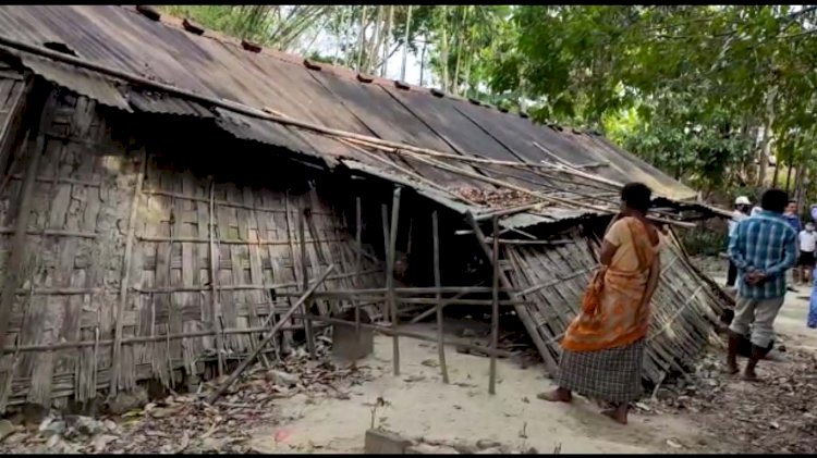 চৰকাৰী সাহায্য নোপোৱা অসহায় মহিলাৰ গৃহ নিৰ্মাণ তিমতিমীয়া ৰাইজৰ