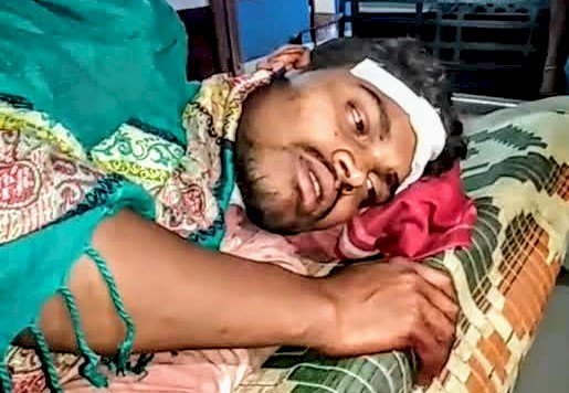 বোকাখাতত দাৰ ঘাপত আহত এজন : উত্তপ্ত পৰিস্থিতি নিয়ন্ত্ৰনৰ বাবে আৰক্ষীৰ শূণ্যলৈ গুলী চালনা :