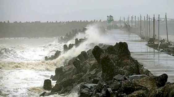 আহি আছে চুপাৰ চাইক্ল’ন আমফান!
