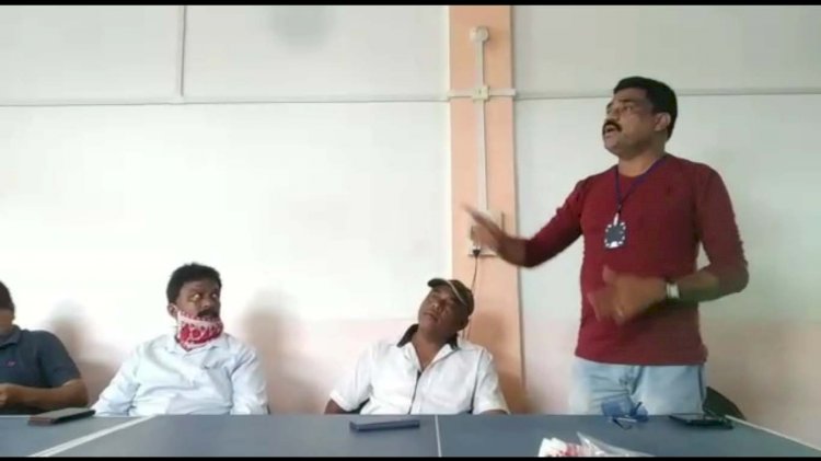 কৰুণা যোদ্ধাক সম্বৰ্ধনা জ্ঞাপন কৰিলে 