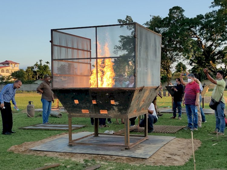 বন বিভাগৰ উদ্যোগত বোকাখাতত জ্বলোৱা হ'ব সহস্ৰাধিক গঁড়ৰ খৰ্গ  :  বোকাখাতৰ ৰাজহুৱা খেল পথাৰত  হ'ব এই দাহন কাৰ্য  : উপস্থিত থাকিব মুখ্যমন্ত্ৰী হিমন্ত বিশ্ব শৰ্মা  :