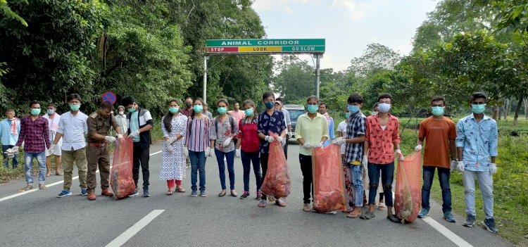 কাজিৰঙা ৰাষ্ট্ৰীয় উদ্যানত বন্যপ্ৰাণী সপ্তাহ :  হলৌ বান্দৰ দিৱস উদযাপন  : কাঞ্চনজুৰি এনিমেল কৰিডৰত চাফাই অভিযান :