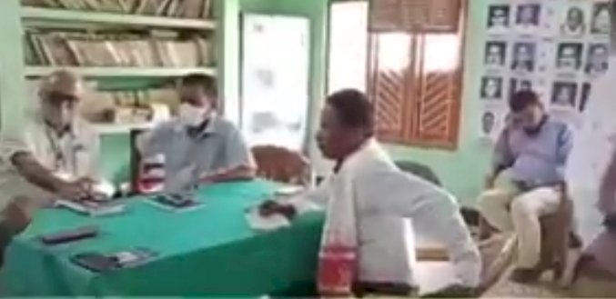 অসম চাহ জনজাতি ছাত্ৰ সন্থাৰ বোকাখাত মহকুমা সমিতিৰ কোনো বাতৰি পৰিৱেশন নকৰে বোকাখাতৰ সাংবাদিকে  :