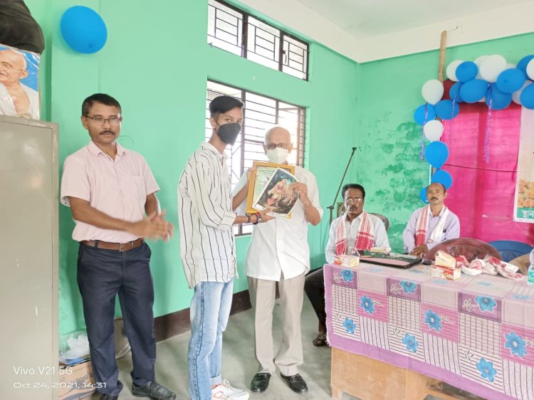 বোকাখাতত  কৃৰ্তিমান চুতীয়া ছাত্ৰ ছাত্ৰীক সম্বৰ্ধনা :  মানপত্ৰ প্ৰদান  :