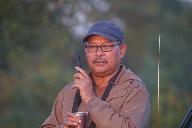 কাজিৰঙাৰ ডি এফ অ' ৰমেশ কুমাৰ গগৈলৈ মুখ্যমন্ত্ৰীৰ কৰ্মশ্ৰী পুৰস্কাৰ :