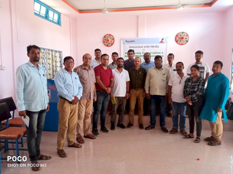 জৈৱ বৈচিত্ৰ সংৰক্ষনৰ লগতে মানুহ আৰু বন্যপ্ৰাণীৰ সহাৱস্থানক লৈ আৰণ্যকৰ উদ্যোগত গোৱালপাৰা জিলাৰ সাংবাদিকৰ বিশেষ কৰ্মশালা  :