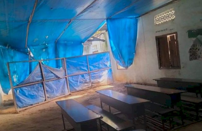 শিক্ষামন্ত্ৰী ডা৹ ৰনোজ পেগুৰ গৃহভুমি আৰু কৃষিমন্ত্ৰী অতুল বৰাৰ গৃহ সমষ্টিত জৰাজীৰ্ণ বিদ্যালয়তে শিক্ষাগ্ৰহন এজাক কন কন ছাত্ৰ ছাত্ৰীৰ  : সহাঁৰি নাই শিক্ষা বিভাগৰ  :