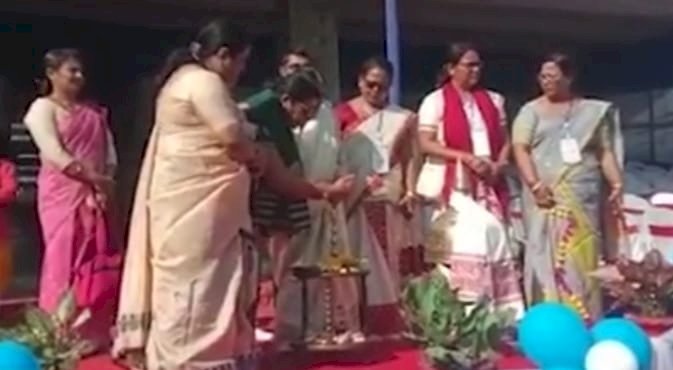 বোকাখাতত ৰঙৰ পৃথিবী নামক চিত্ৰাংকন প্ৰতিযোগিতা  : ৰাজ্যৰ বিভিন্ন প্ৰান্তৰৰ দুই সহস্ৰাধিক ছাত্ৰ ছাত্ৰীৰ অংশ গ্ৰহন  :