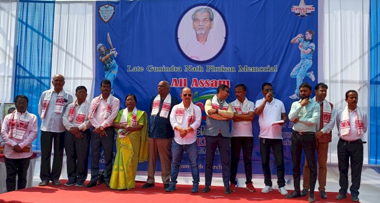 বোকাখাতত প্ৰয়াত গুনীন্দ্ৰ নাথ সোঁৱৰণী সদৌ অসম ভিত্তিত টি-২০ ক্ৰিকেট প্ৰতিযোগিতা  : বোকাখাত টাউন ক্লাব আৰু মৰিগাওঁৰ দন্দুৱা স্পৰ্টচ ক্লাবৰ মাজত উদ্বোধনী খেল  :