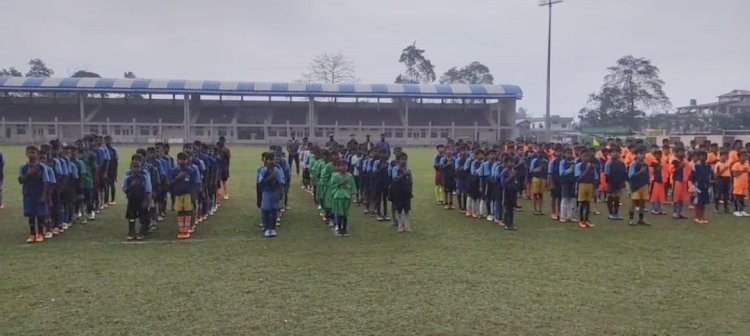 বোকাখাত জিলা ক্ৰীড়া সন্থাৰ উদ্য়োগত আজিৰে পৰা বোকাখাতত আৰম্ভ হৈছে গল্ডেন বেবী লিগ ফুটবল প্ৰতিযোগিতা  :