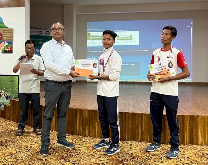 কাজিৰঙা ৰাষ্ট্ৰীয় উদ্যান আৰু ব্যঘ্ৰ সংৰক্ষিত বনাঞ্চলৰ উদ্যোগত বিশ্ব পৰিৱেশ দিৱস উদযাপন  : বঁটা বিতৰণীৰ বিশেষ সভা  :