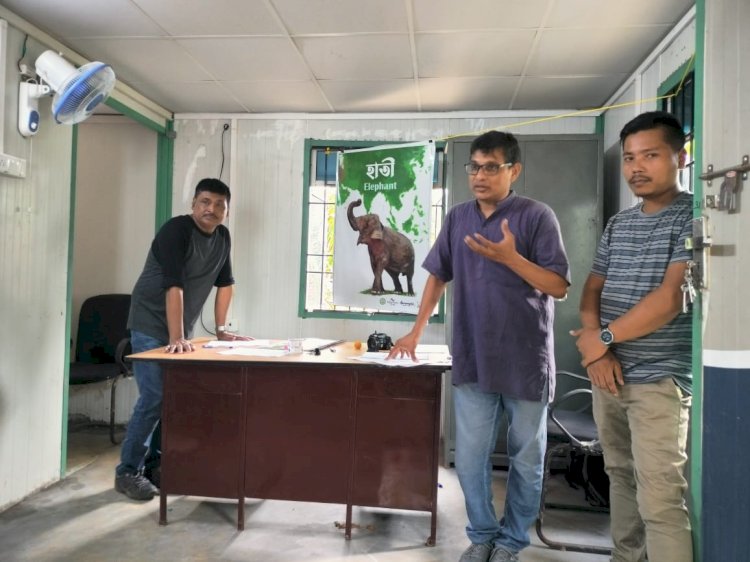 পশ্চিম গাৰোপাহাৰ জিলাত হাতী মানুহৰ সংঘাত প্ৰশমনৰ বাবে আৰণ্য়কৰ সজাগতা কৰ্মশালা :