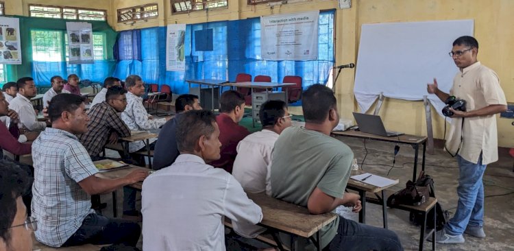 উজনি অসমত হাতী মানুহৰ সংঘাত আৰু বন্য়প্ৰাণীৰ সৈতে মানুহৰ  সহাৱস্থানৰ সম্পৰ্কত স্থানীয় সাংবাদিকৰ সৈতে আৰণ্যকৰ অনুষ্ঠান : সজাগতা সৃষ্টিৰ প্ৰচেষ্টা  :