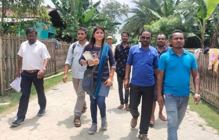 শ্ৰমিক সংগঠনৰ প্ৰতিনিধিৰে শ্ৰম পৰিদৰ্শকৰ বোকাখাত চাহ বাগিছা পৰিদৰ্শন  : বাগিছা শ্ৰম আইনৰ উলংঘাৰ অভিযোগ  : কৰ্তৃপক্ষক সকীয়নী :