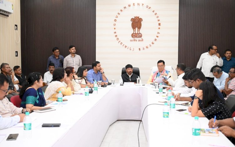 বোকাখাতত ৭ আগষ্টত অনুষ্ঠিত হ'ব ৰাষ্ট্ৰীয় হস্ততাঁত দিৱস : এই সম্পৰ্কতে মন্ত্ৰী অতুল বৰা আৰু মন্ত্ৰী ইউ জি ব্ৰহ্মৰ উপস্থিতিত প্ৰস্তুতি বৈঠক :