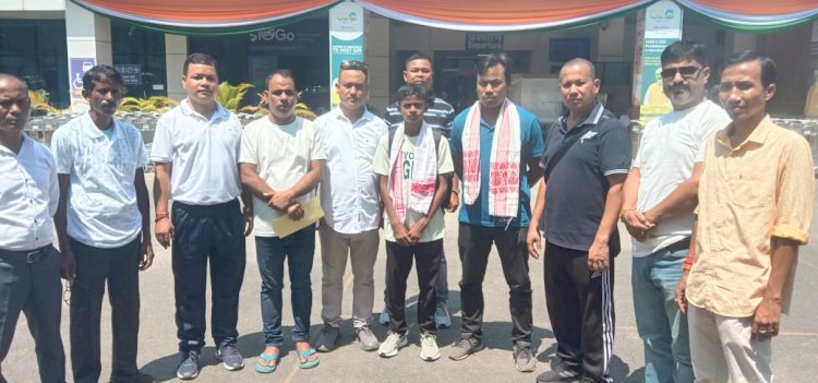 লেবাননত অনুষ্ঠিত হ'ব লগা  ৫ সংখ্যক এছিয়া কেডেট টাইকোৱাণ্ডো প্ৰতিযোগিতাত ভাৰতক প্ৰতিনিধিত্ব কৰিব তিতাবৰৰ  সূৰ্য্যকান্ত বাক্তিয়ে :