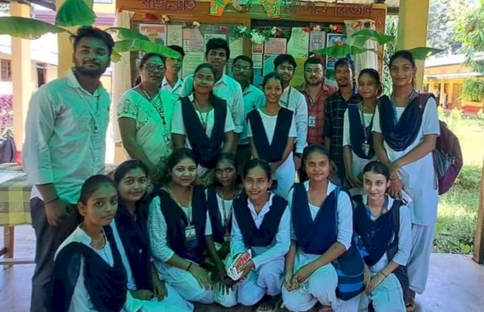 বোকাখাতত শিক্ষক সন্থাৰ সহযোগত মহকুমা প্ৰশাসনৰ দ্বাৰা শিক্ষক দিৱস উদযাপন  : ১০ গৰাকী জেষ্ঠ শিক্ষকক সম্বৰ্ধনা  : স্থানীয় জে ডি এছ জি মহাবিদ্যালয়ত একাধিক প্ৰাচীৰ পত্ৰিকাৰ উন্মোচন  :