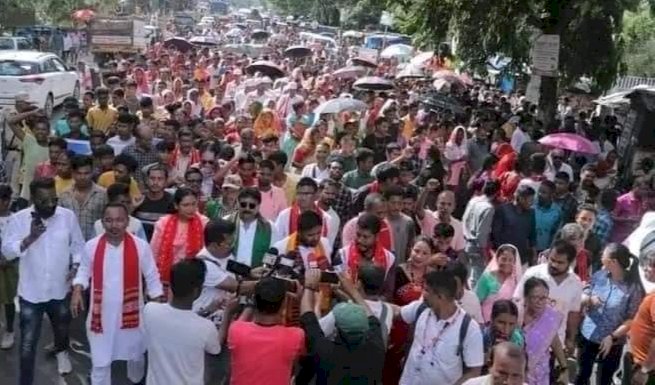 বোকাখাতত অসম জাতীয় পৰিষদৰ 'এক অসম যাত্ৰা' ৰ সমদল  : আমি অসমীয়াৰ হাতত অসমৰ ৰাজনৈতিক আৰু সামাজিক অধিকাৰ সুৰক্ষিত কৰিবলৈ প্ৰতিশ্ৰুতিবদ্ধ - লুৰিণজ্যোতি গগৈ  :