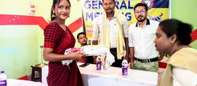 কৰিমগঞ্জ জিলা টাইকোৱাণ্ডো এচ'চিয়েচন গঠন : জিতেশ ৰয় কৰ্মকাৰক সভাপতি আৰু বিশাল তালুকদাৰ সম্পাদক নিৰ্বাচিত  :