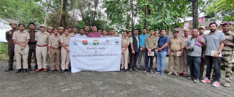বিশ্বনাথ বন্যপ্ৰাণী সংমণ্ডলত গঁড় হত্যাৰ অপৰাধ অনুসন্ধানৰ বাবে বনকৰ্মীক ৰাইন' ডি এন এ ইনডেক্সিং চিষ্টেম চমুকৈ ৰ'ডিচ- ইণ্ডিয়াৰ প্ৰশিক্ষণ  : সঁজুলি প্ৰদান :