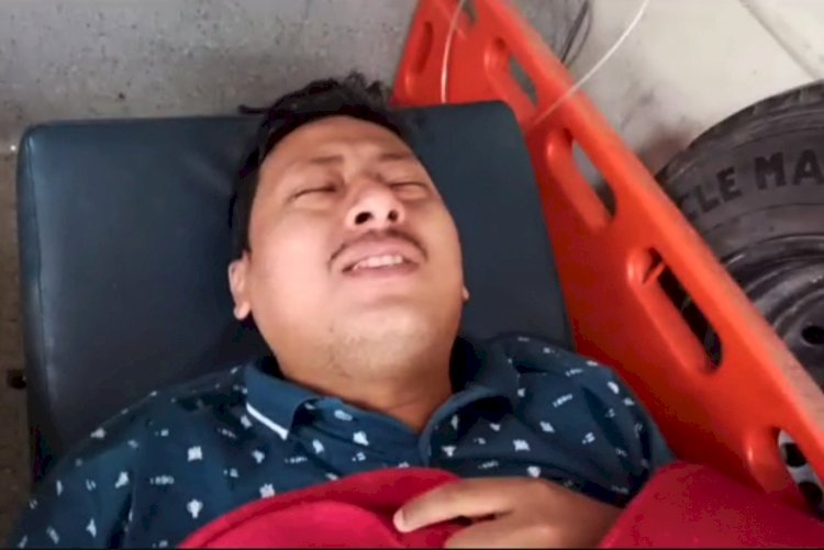 বোকাখাতত দিন দুপৰতে মটৰ চাইকেল আৰোহীক গুলীয়াই মটৰচাইকেল লৈ উধাও দুৰ্বৃত্ত  : এটা দিনতে দুখনকৈ মটৰচাইকেল লৈ যোৱাৰ পিচত অসহায় আৰক্ষী  :