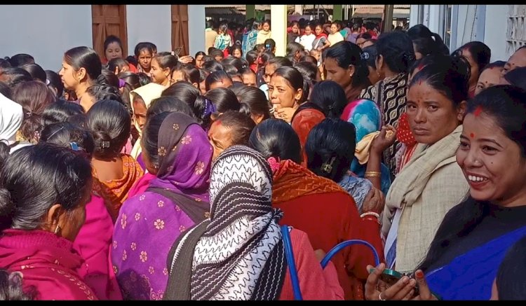 ৰাজ্য চৰকাৰৰ অভিলাষী আঁচনি  : বোকাখাত মহকুমাৰ ২৭,৬০০ মহিলাই লাভ কৰিব মুখ্যমন্ত্ৰী মহিলা উদ্যমিতা আঁচনিৰ ধন :