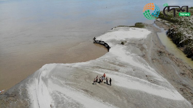 ব্ৰহ্মপুত্ৰৰ পানীত জপিয়াই নিৰুদ্দিষ্ট দুধৰ্ষ গঁড় চিকাৰী জগু পেগু  : এন ডি আৰ এফক লৈ ব্ৰহ্মপুত্ৰত অভিযান  আৰক্ষীৰ : এতিয়াও পোৱা নাই জগু পেগুৰ সন্ধান  :