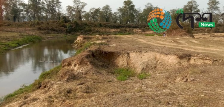 বোকাখাতৰ ডিফলু নদীৰ পাৰত অবাধ খনন একাংশ লোকৰ  : বিপদাগ্ৰস্ত ডিফলু নদী উপত্যকা : পকী দলং , জৈৱ বৈচিত্ৰতা আৰু পাৰিপাৰ্শ্বিকতাৰ বাবে ভাবুকি  : সলনি হ'ব পাৰে নদীৰ গতিপথো  :