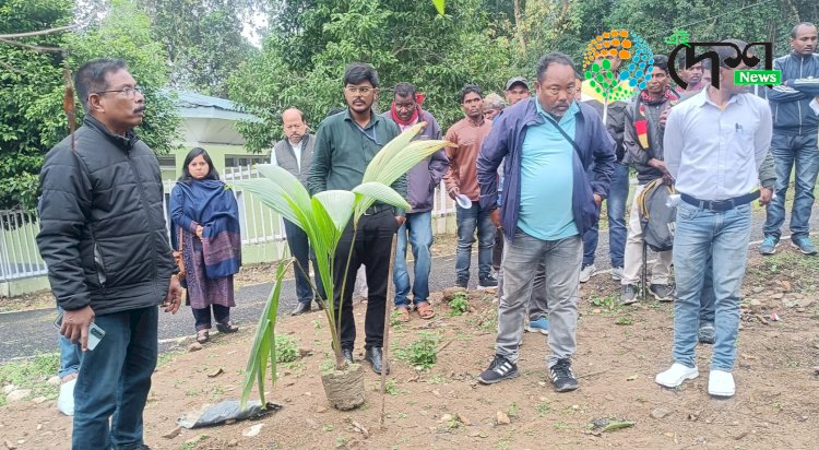 কাজিৰঙাত নাৰিকল উন্নয়ন ব'ৰ্ডৰ উদ্যোগত নাৰিকল খেতিৰ কৰ্মশালা : কাজিৰঙাৰ কাষৰীয় কৃষকৰ অংশগ্ৰহন :