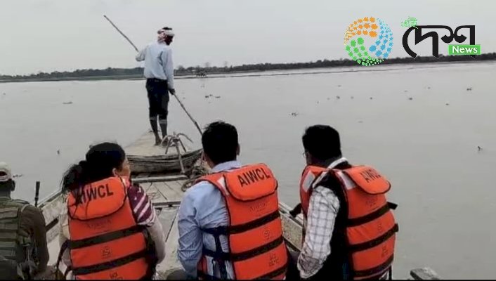 নির্বাচন সুচাৰূপে সম্পন্ন কৰাৰ লক্ষ্যৰে গোলাঘাট নির্বাচনী জিলাত প্ৰশাসনৰ প্ৰস্তুতি : ১১৫৮ টা ভোট গ্ৰহন কেন্দ্ৰত  ৯,০২,৬৫৭ গৰাকী ভোটাৰে মতদানৰ সুবিধা পাব :